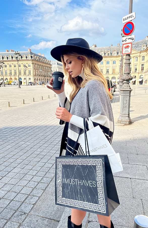 Poncho Zwart Wit Print – shoparchief, foto 4
