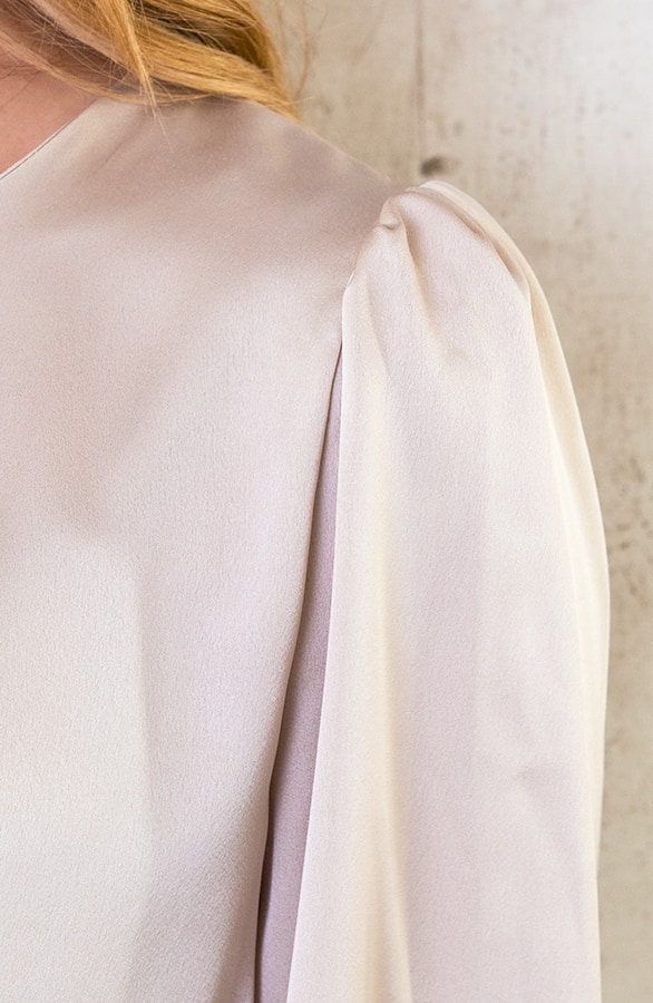Silk Blouse Met Gouden Detail Beige – shoparchief, foto 6