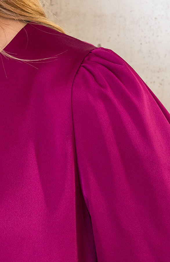 Silk Blouse Met Gouden Detail Magenta – shoparchief, foto 5