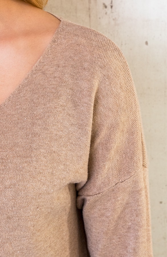 Joggingtrui Met V-hals Camel – shoparchief, foto 6