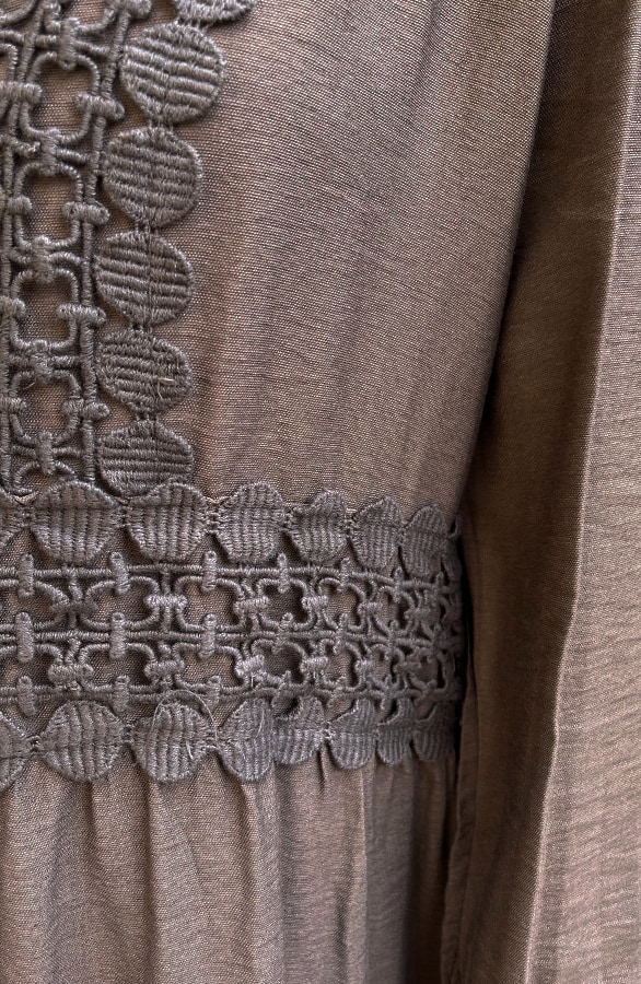 Luxe Embroidery Jurk Katoen Bruin – shoparchief, foto 6