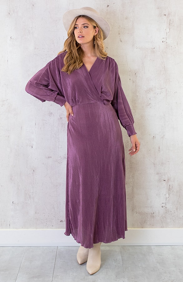 Maxi Plisse Dress Aubergine – shoparchief, foto 4