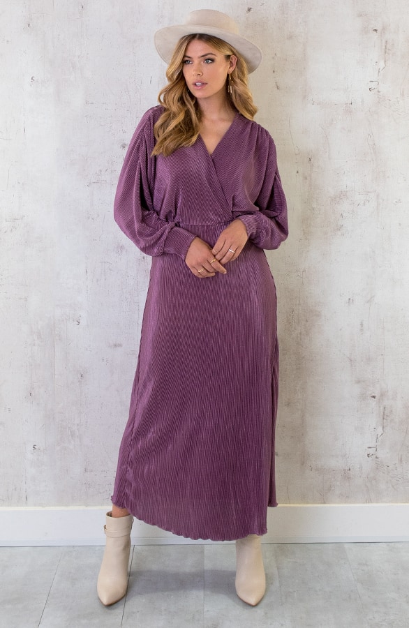 Maxi Plisse Dress Aubergine – shoparchief, foto 3