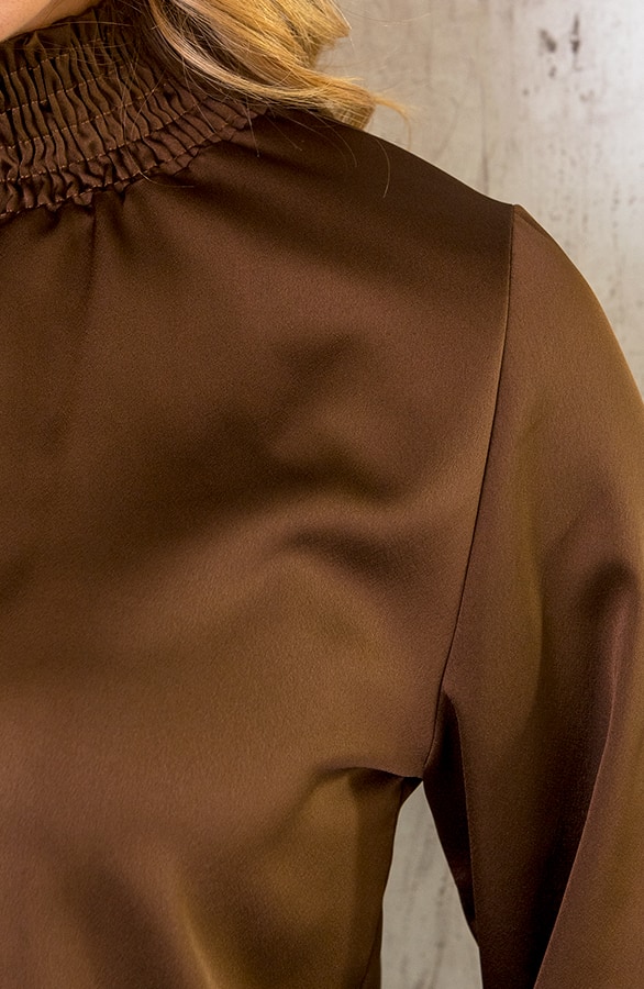 Satijnen Col Blouse Choco – shoparchief, foto 7
