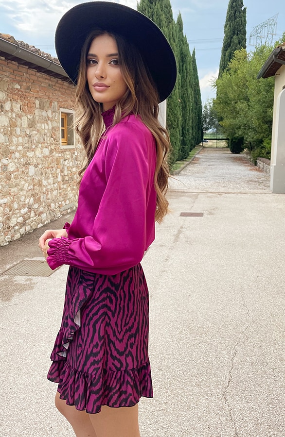 Satijnen Col Blouse Magenta – shoparchief, foto 3