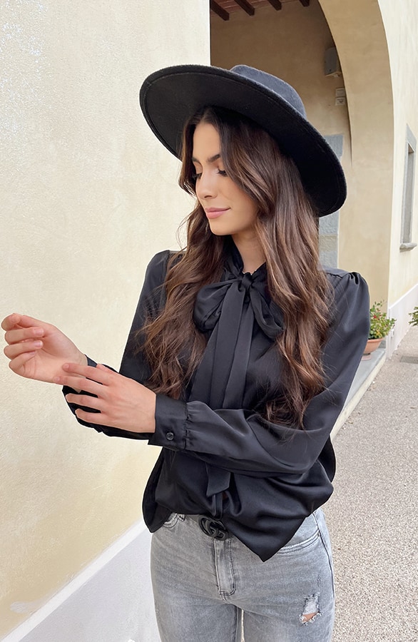 Strik Blouse Satijn Zwart – shoparchief, foto 4