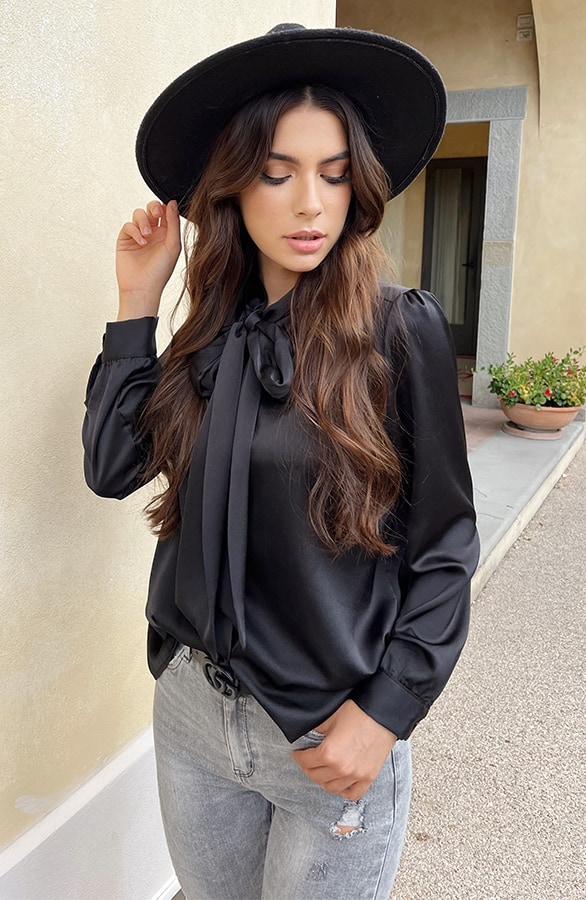 Strik Blouse Satijn Zwart – shoparchief, foto 3