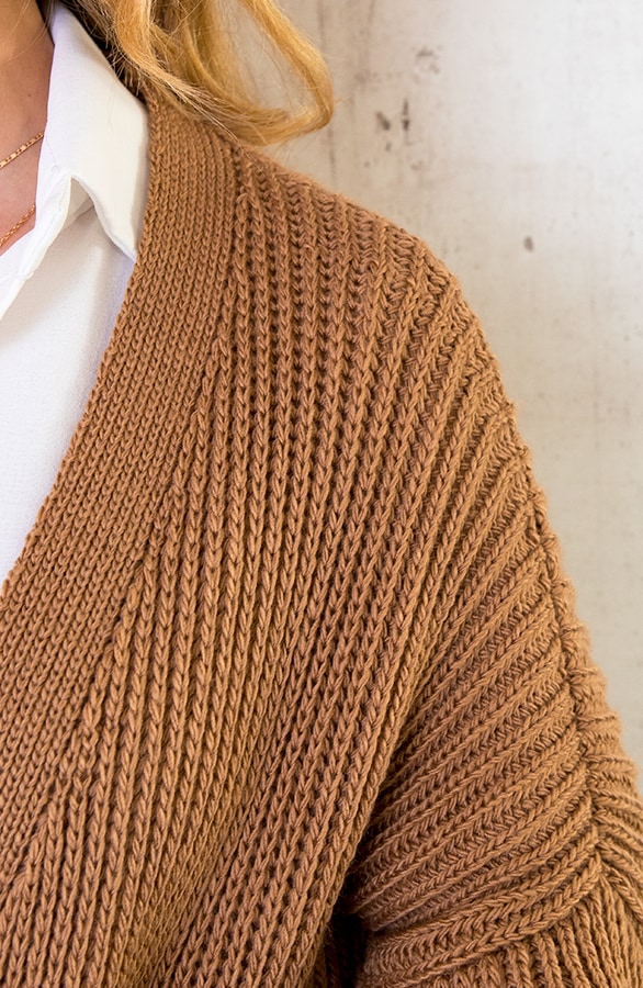 Gebreid Vest Met Zakken Camel – shoparchief, foto 6