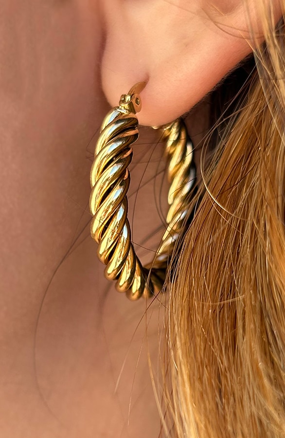 Luxe Croissant Oorbellen Goud – shoparchief, foto 3