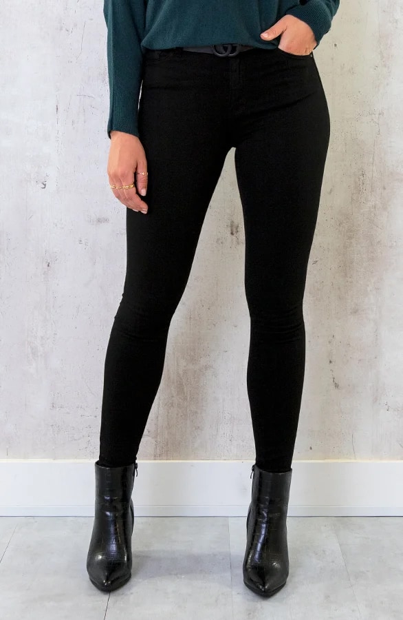 Skinny Jeans High Waist Zwart – spijkerbroeken