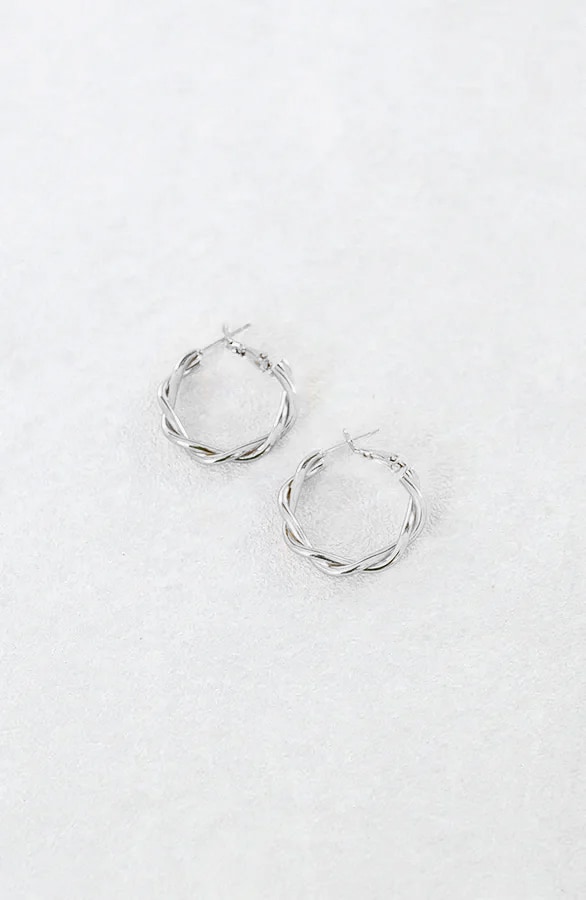 Twisted Hoops Oorbellen Zilver – shoparchief