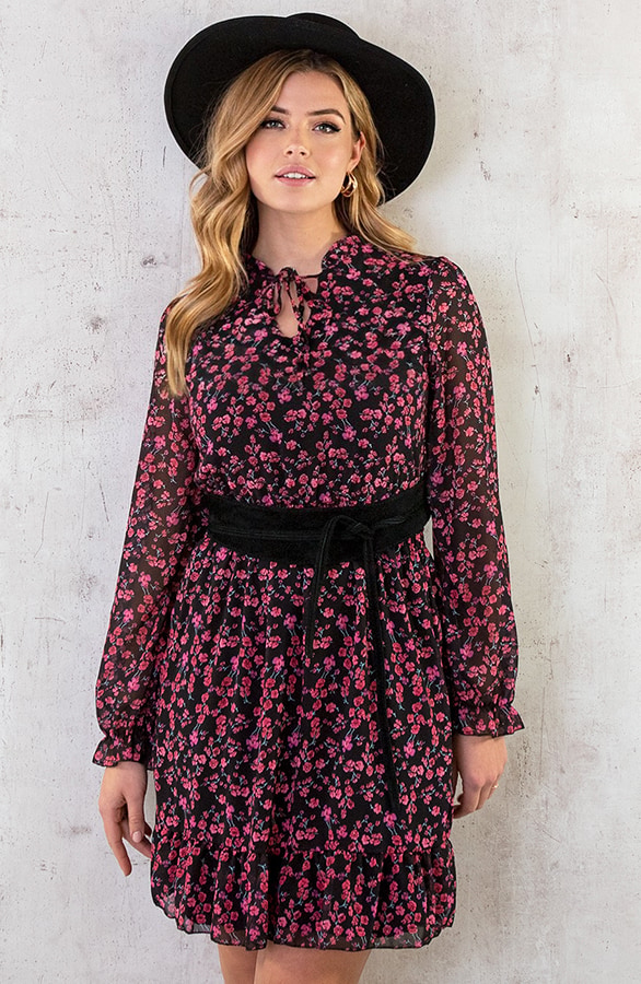 Limited Dress Flowers Black – shoparchief, foto 3