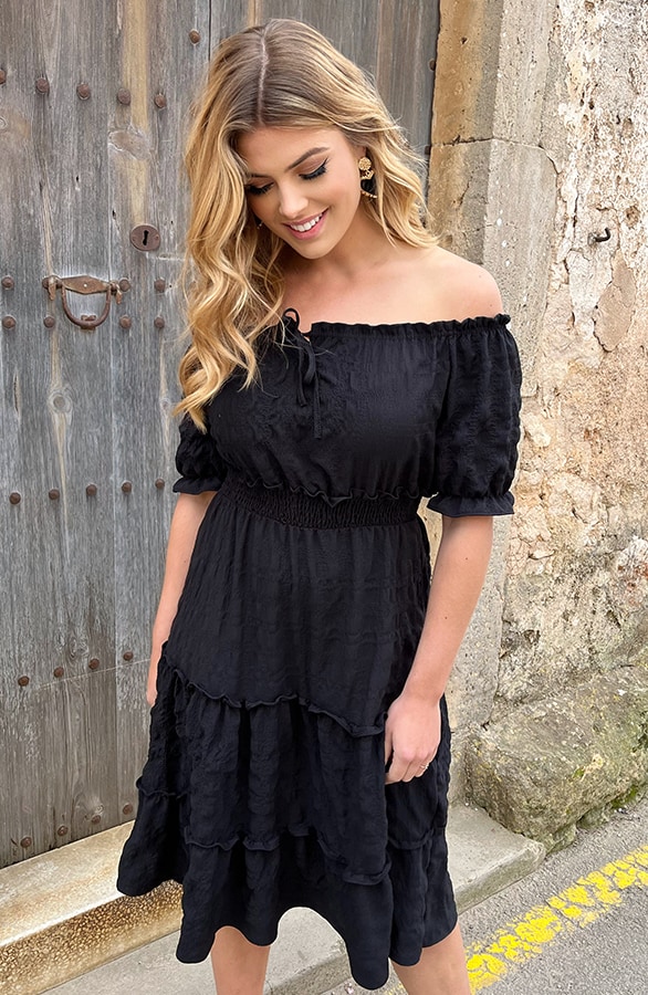 Offshoulder Laagjes Jurk Zwart – shoparchief, foto 4