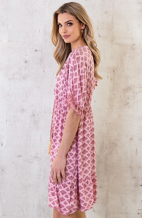 Oversized Jurk Gouden Detail Print Dust Roze – shoparchief, foto 4