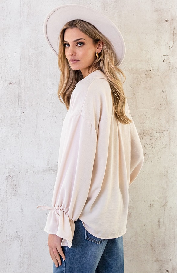 Verona V-hals Blouse Beige – shoparchief, foto 5