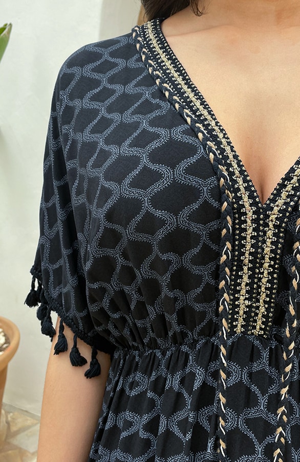 Oversized Jurk Gouden Detail Print Zwart – shoparchief, foto 7