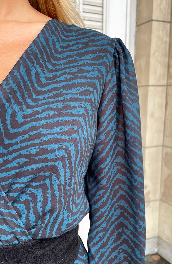 Exclusive Print V-Hals Dress Petrol – shoparchief, foto 6