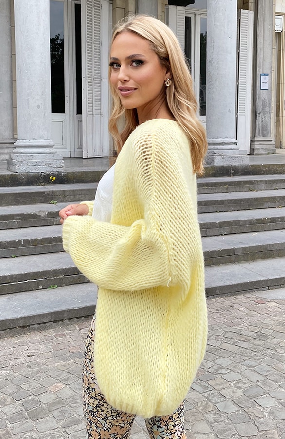 Oversized Knitted Vest Soft Yellow – shoparchief, foto 5