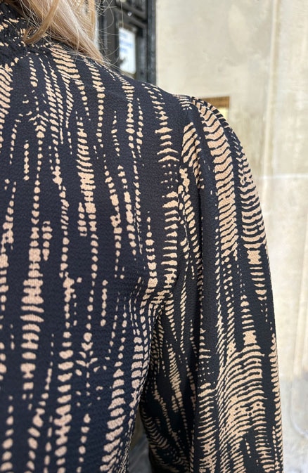 Col Blouse Print Deluxe Cognac – shoparchief, foto 6