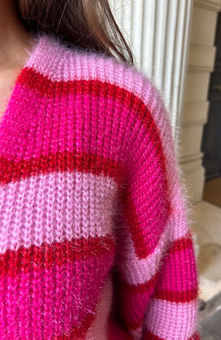 Crop Vest Fluffy Met Knopen Fuchsia – shoparchief, foto 6