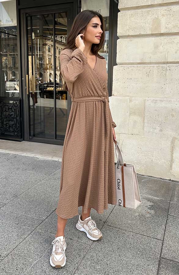 Maxi Jurk Smocked V-hals Camel – shoparchief, foto 5
