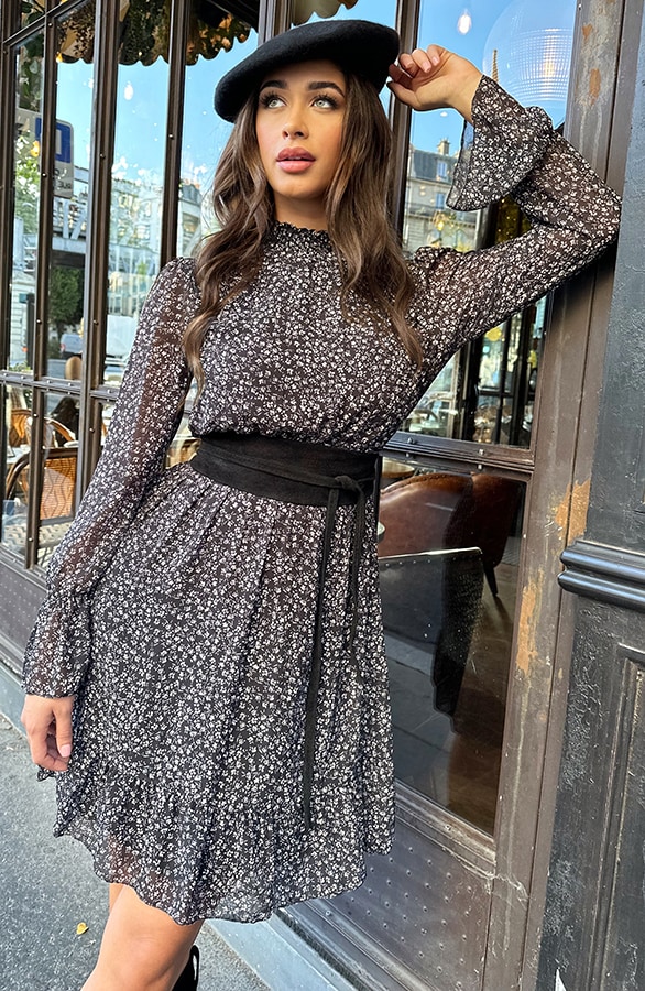 Flower Jurk Flared Mouw Zwart – shoparchief, foto 7