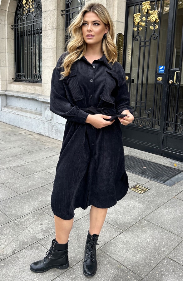 Corduroy Maxi Jurk Met Knopen Zwart – shoparchief, foto 3