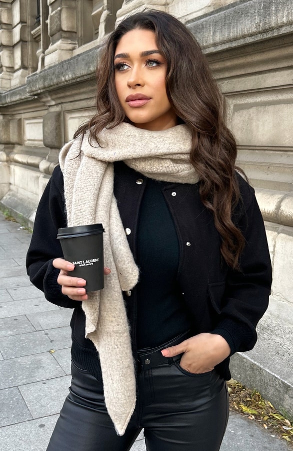 Ultra Soft Sjaal Beige – shoparchief