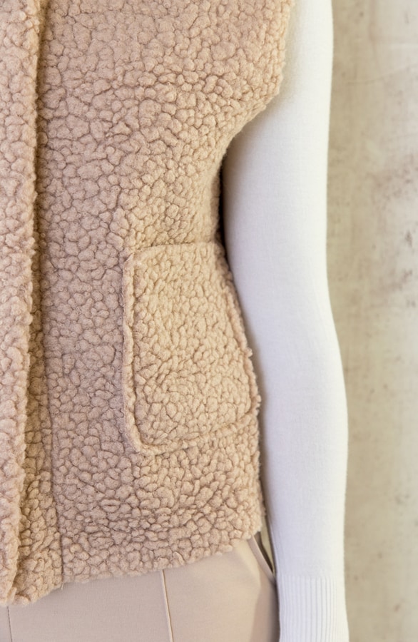 Gilet Pocket Teddy Light Camel – shoparchief, foto 7