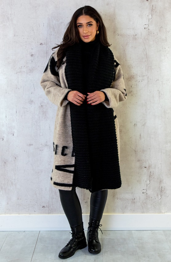 Knitted Sjaal Ultra Zwart – shoparchief, foto 6