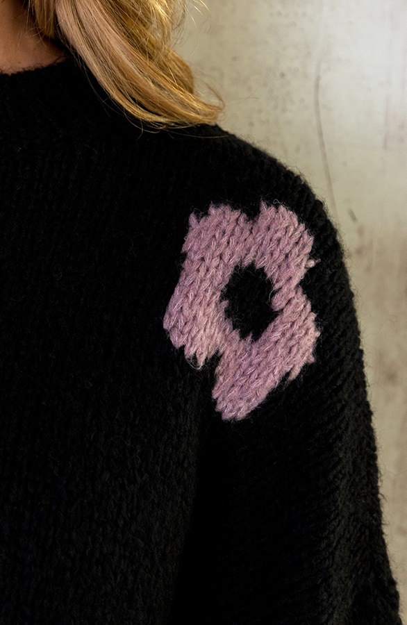 Soft Flower Sweater Zwart – shoparchief, foto 7