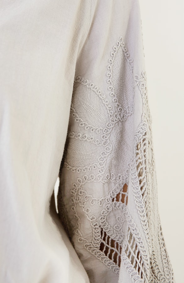 Embroidery Blouse Oversized Cotton Beige – shoparchief, foto 4