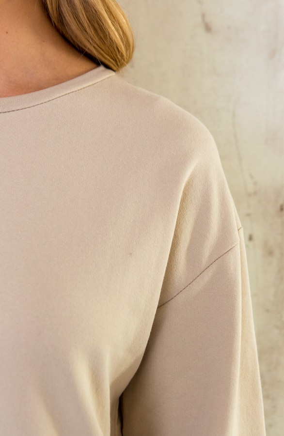 Sweater Jurk Oversized Ruffle Light Beige – shoparchief, foto 5