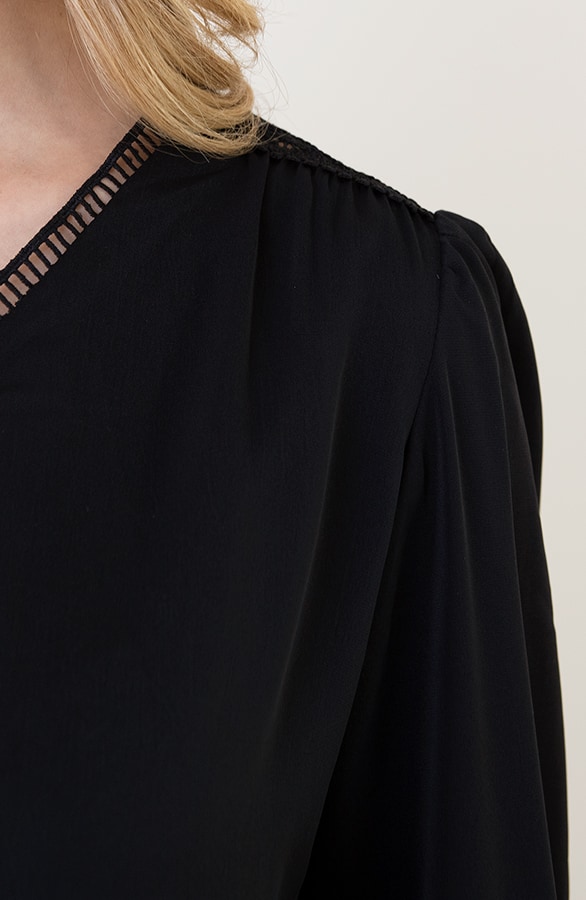 V-Hals Blouse Met Kanten Rug Zwart – shoparchief, foto 5