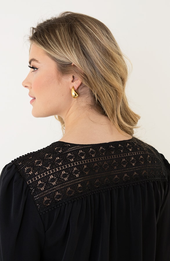 V-Hals Blouse Met Kanten Rug Zwart – shoparchief, foto 4