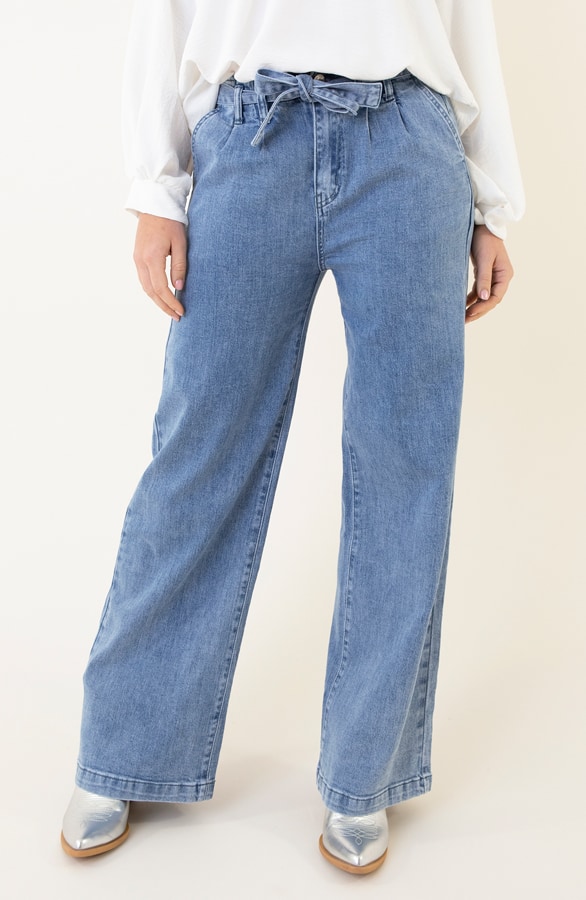 Wide Leg Jeans mit Schleife, Shoparchiv