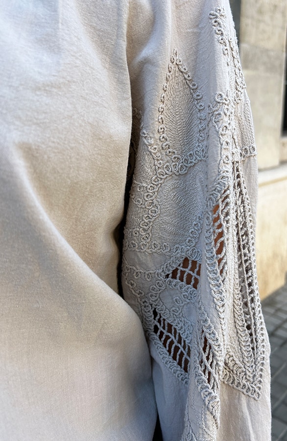 Embroidery Blouse Oversized Cotton Off White – shoparchief, foto 5
