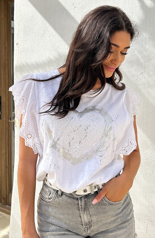 Ruffle T-Shirt Met Hart Ecru – shoparchief, foto 3
