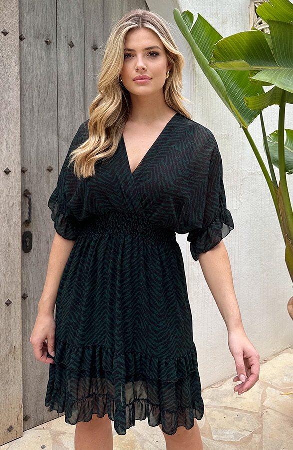 Ruffle Laagjes Jurk Exclusive Print Smaragd – shoparchief