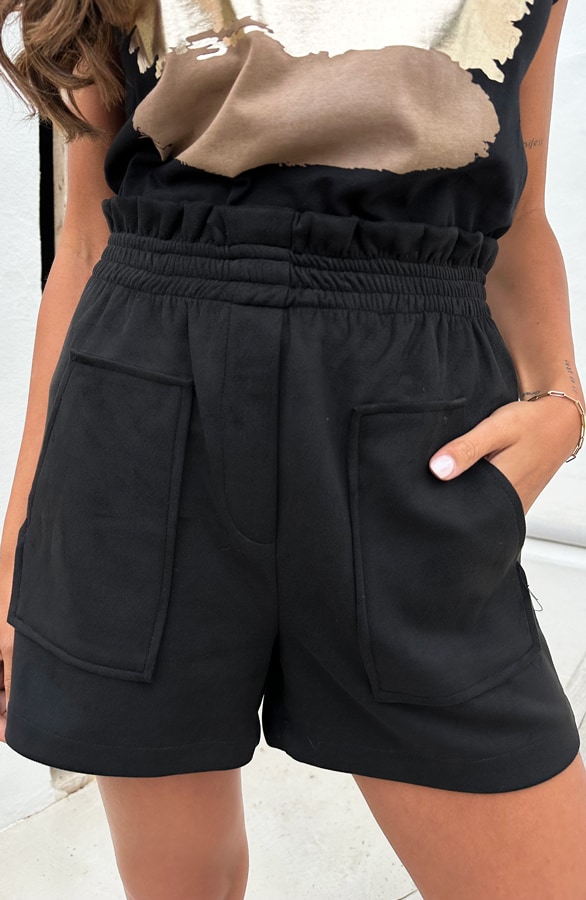 Suede Short Zwart – shoparchief