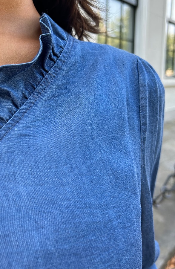 Denim Ruffle Blouse – blouses, foto 8