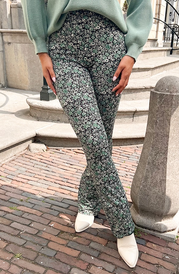 Flared Hose Blumen Mint, Shoparchiv, Foto 5