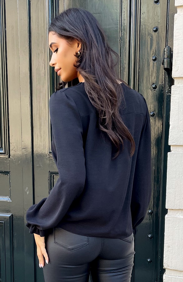 Ruffle Blouse Met Pofmouwen Zwart – blouses, foto 3