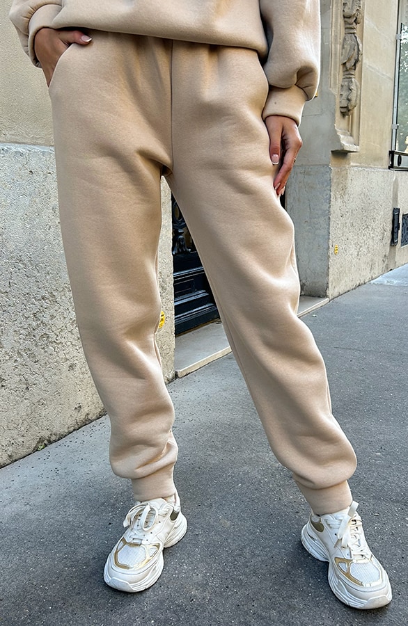 Casual Jogger Beige – shoparchief