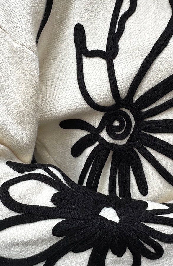 Flower Embroidery Sweater Ecru – shoparchief, foto 6