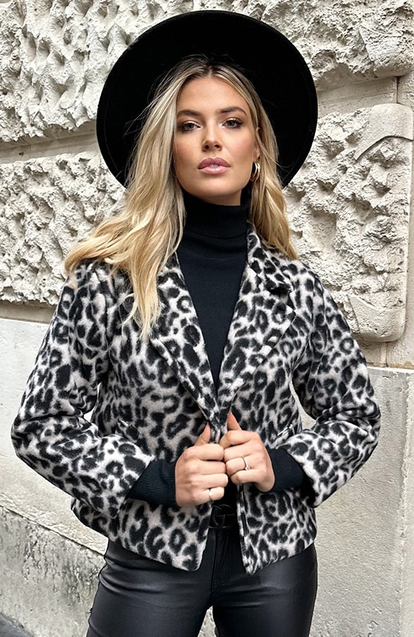 Leopard Woven Short Jacket Beige – shoparchief