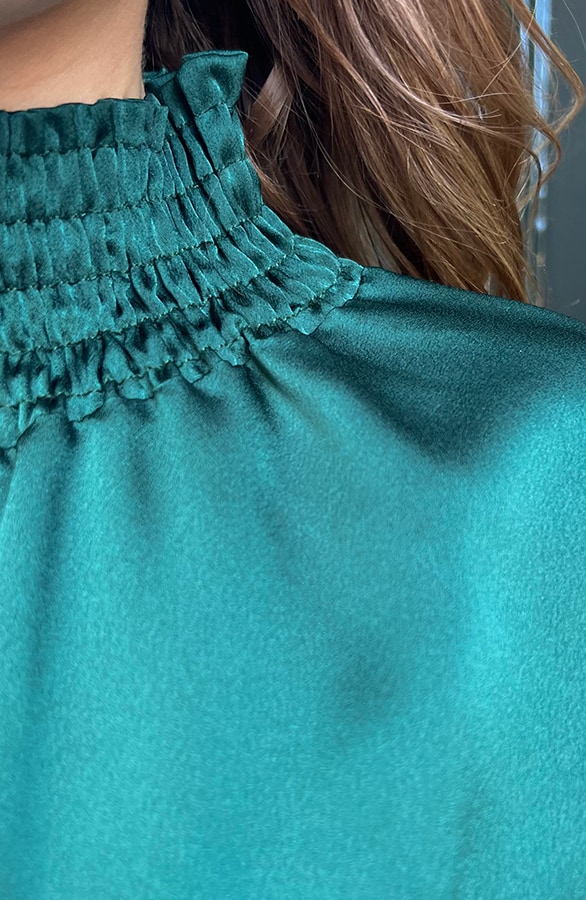 Satijnen Col Blouse Smaragd – shoparchief, foto 3