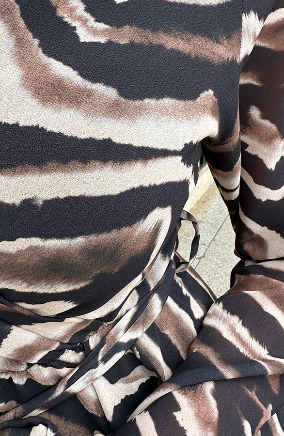 Stripe Jurk Wijde Mouw Zebra Black – jurken, foto 5