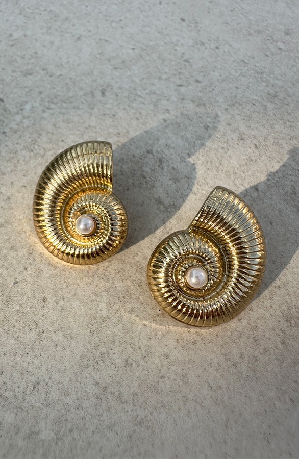 Limited Muschel Ohrringe Gold, Shoparchiv
