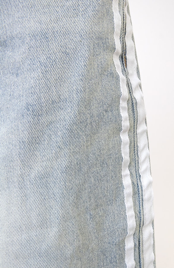 High Waist Denim Jeans mit Paspel Light Blue, Shoparchiv, Foto 2